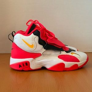 Nike Air Speed Turf